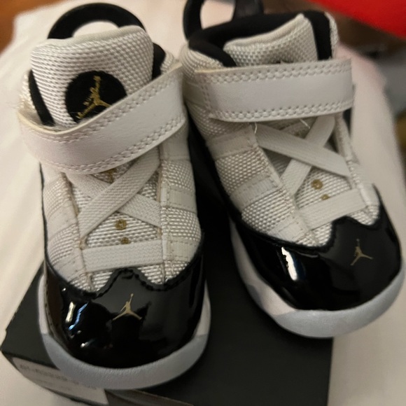 Jordan6 rings toddler - Picture 5 of 5